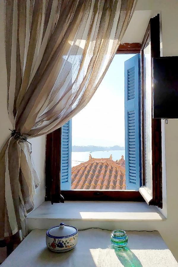 Ariadne,Traditional Apartment In Centre Of Poros Poros Town المظهر الخارجي الصورة